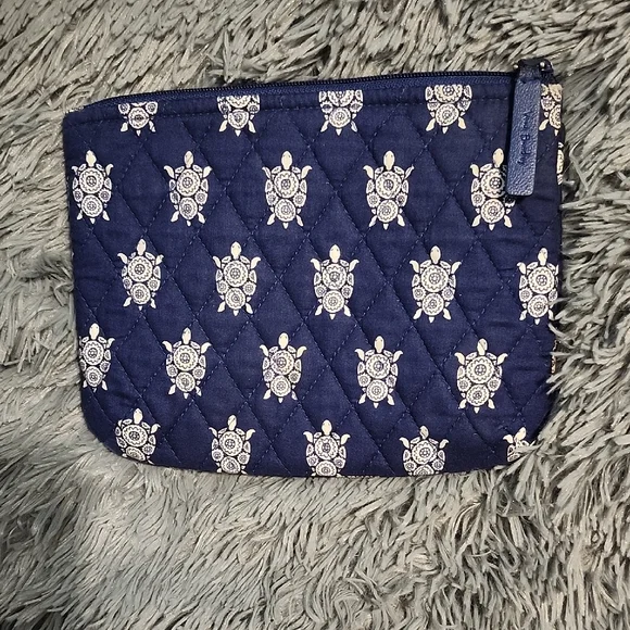 RARE Vera Bradley Navy Turtle Pattern Cosmetic Bags - Picture 3 of 5